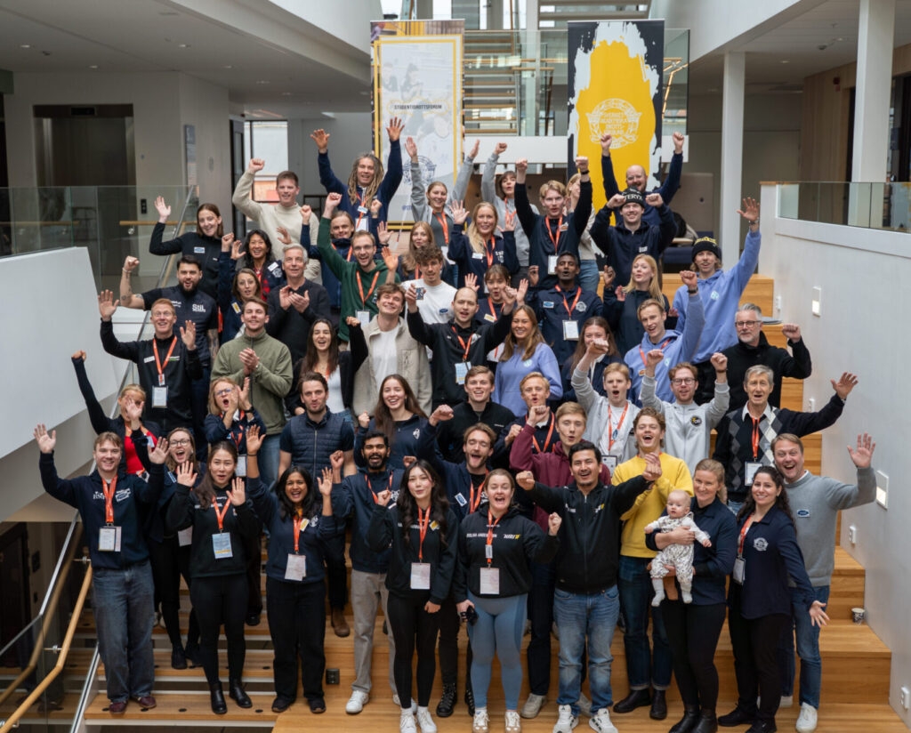 Gruppbild på deltagare från Studentidrottsforum 2025